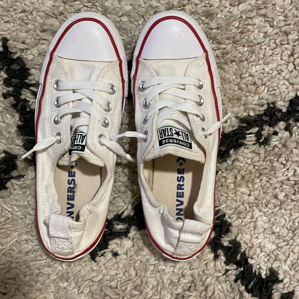 Converse all star tennis shoes size 7
